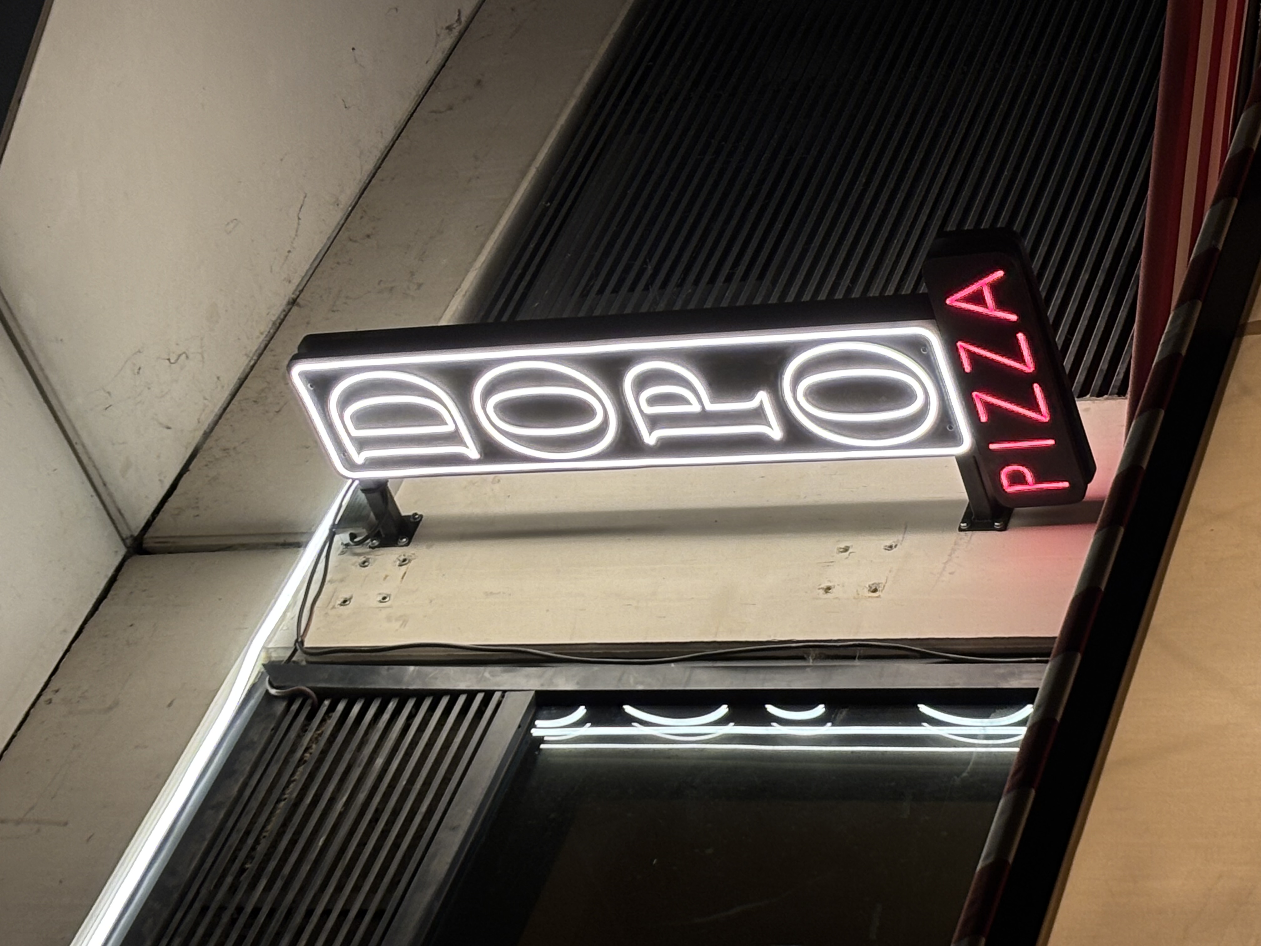 Enseigne drapeau en néon led