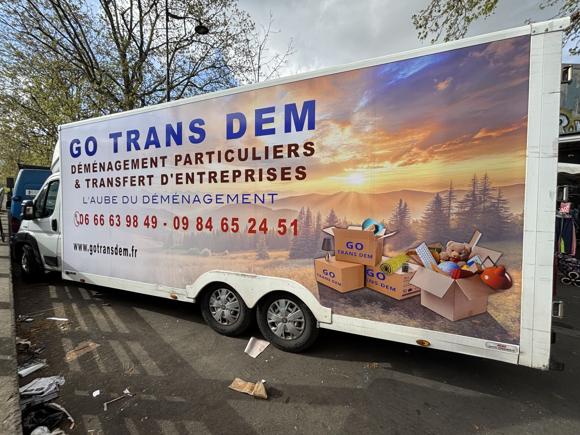 Flocage d’une publicité sur un camion image 2