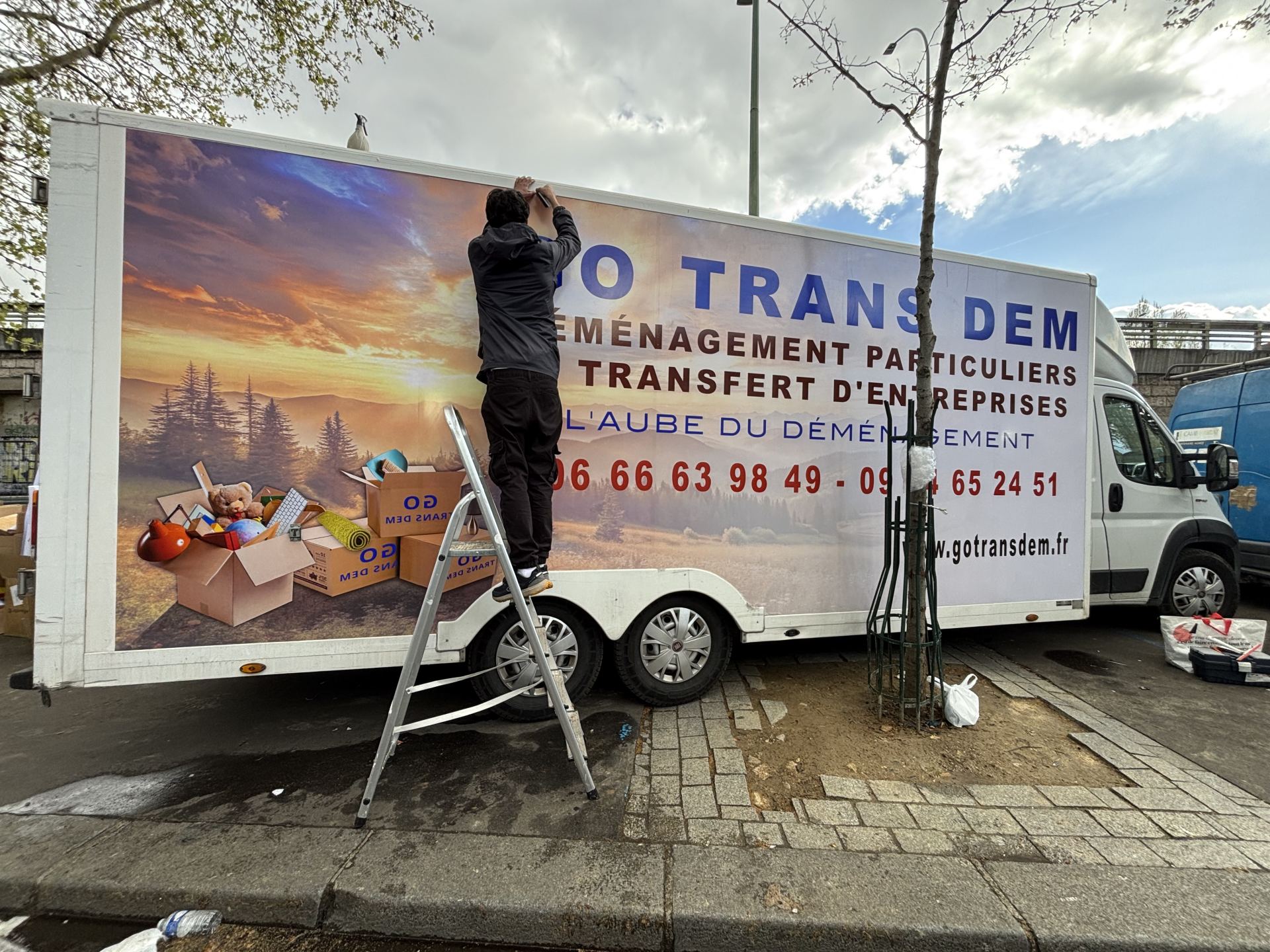 Flocage d’une publicité sur un camion image 5
