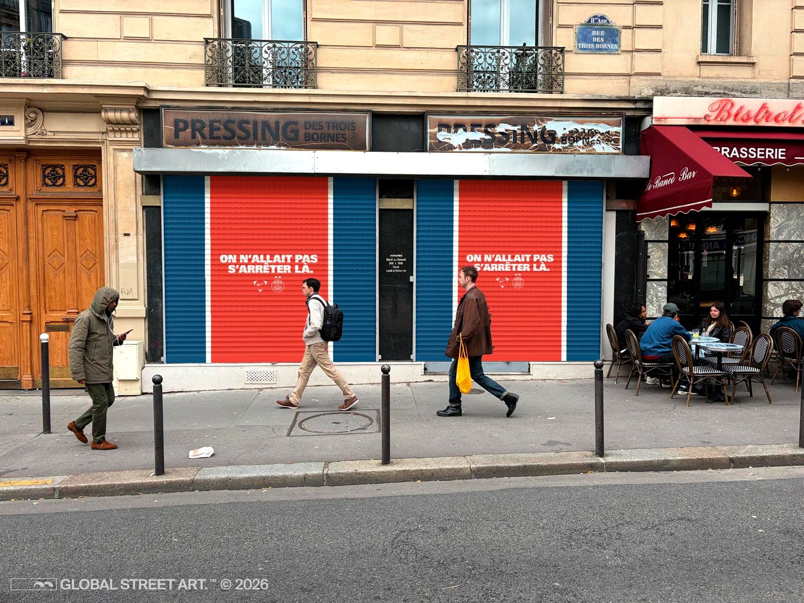 Habillage façade d’une boutique en couleurs de PSG image 10