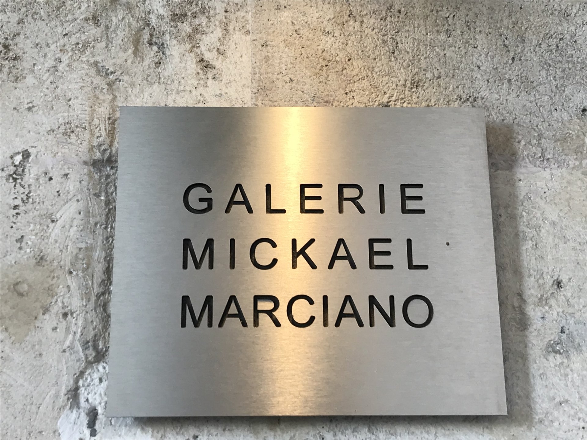 Plaque signalétique en Dibond aluminium gravé