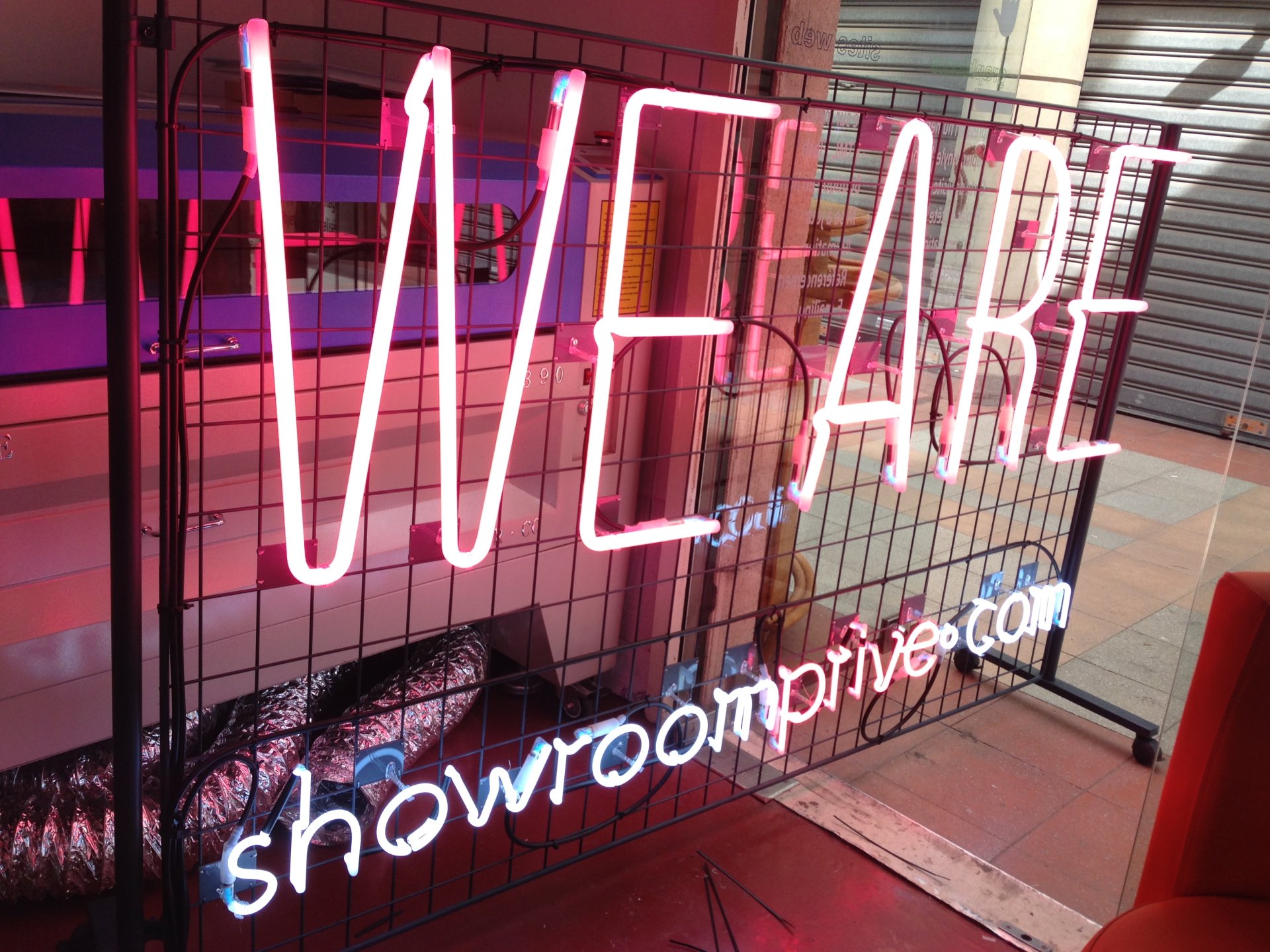 Néons pour un événement de SHOWROOMPRIVÉ image 10