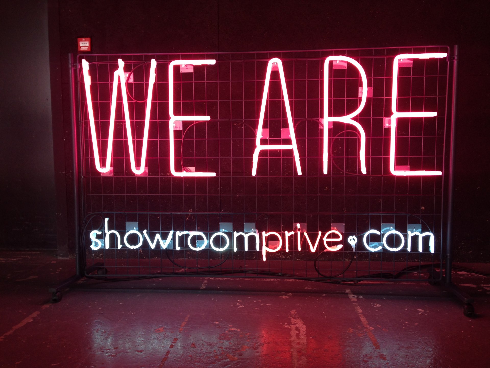 Néons pour un événement de SHOWROOMPRIVÉ image 5