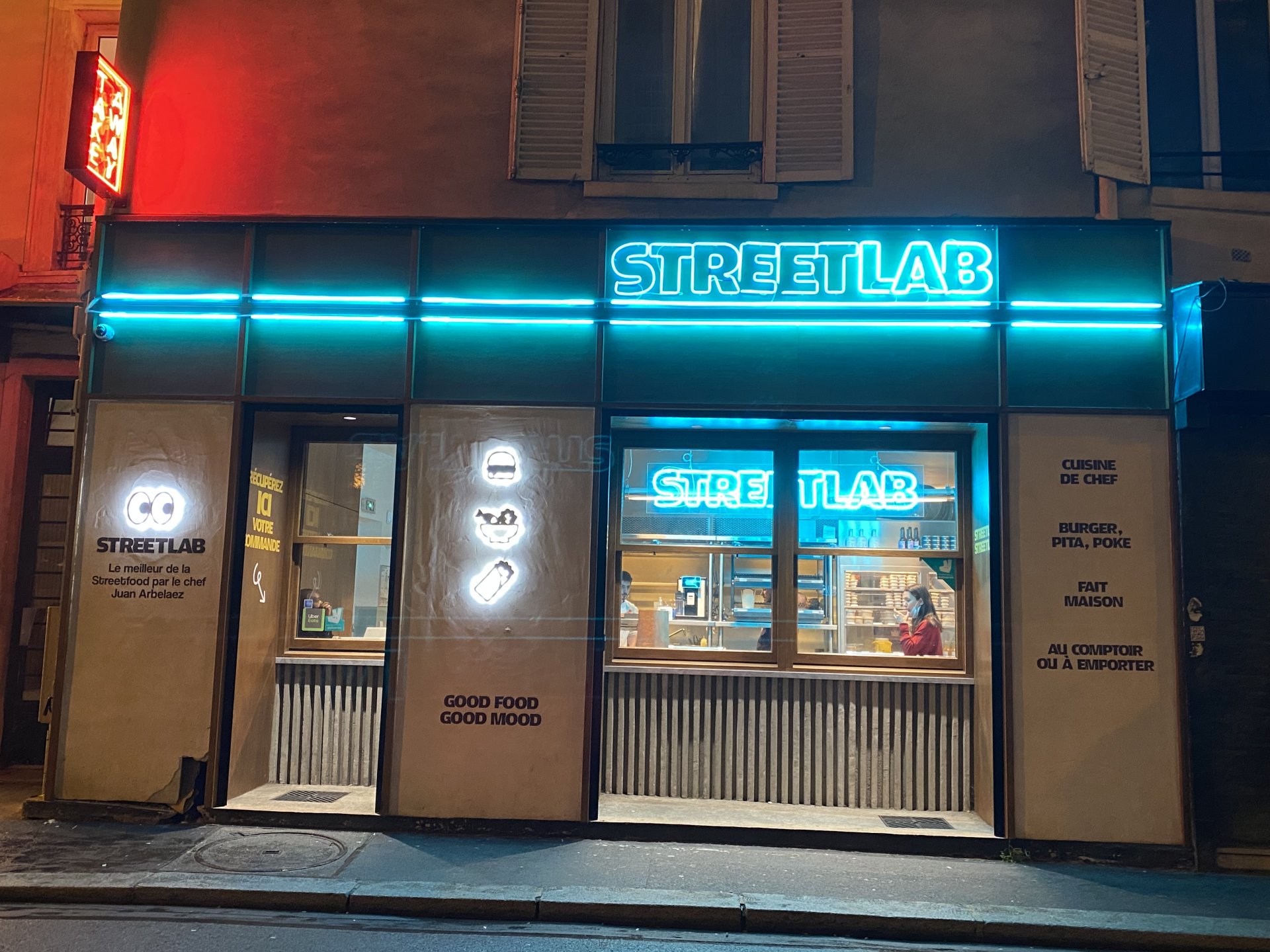 Enseignes néons int/ext pour un restaurant image 1