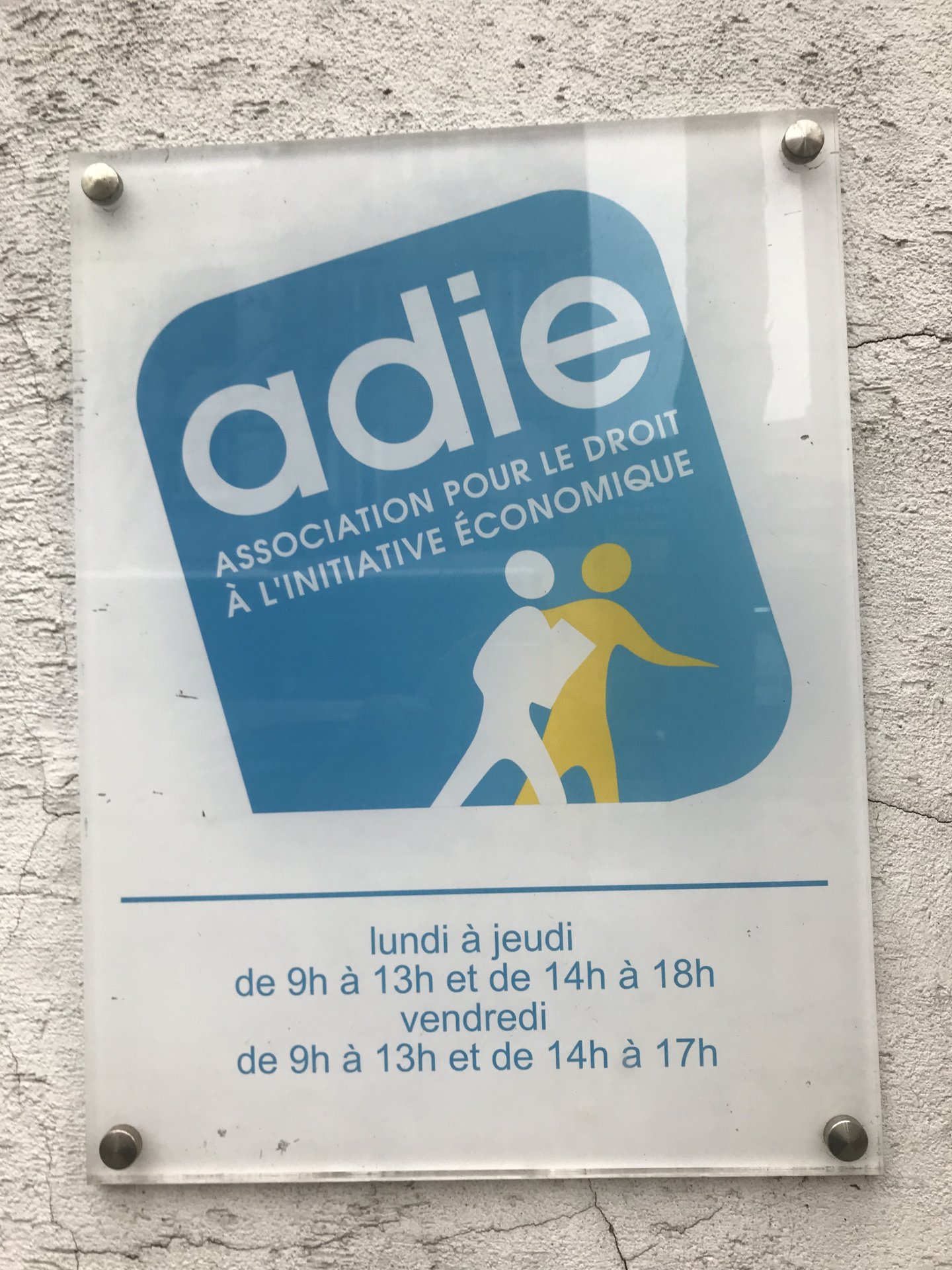 Plaque signalétique en plexiglas ADIE image 4