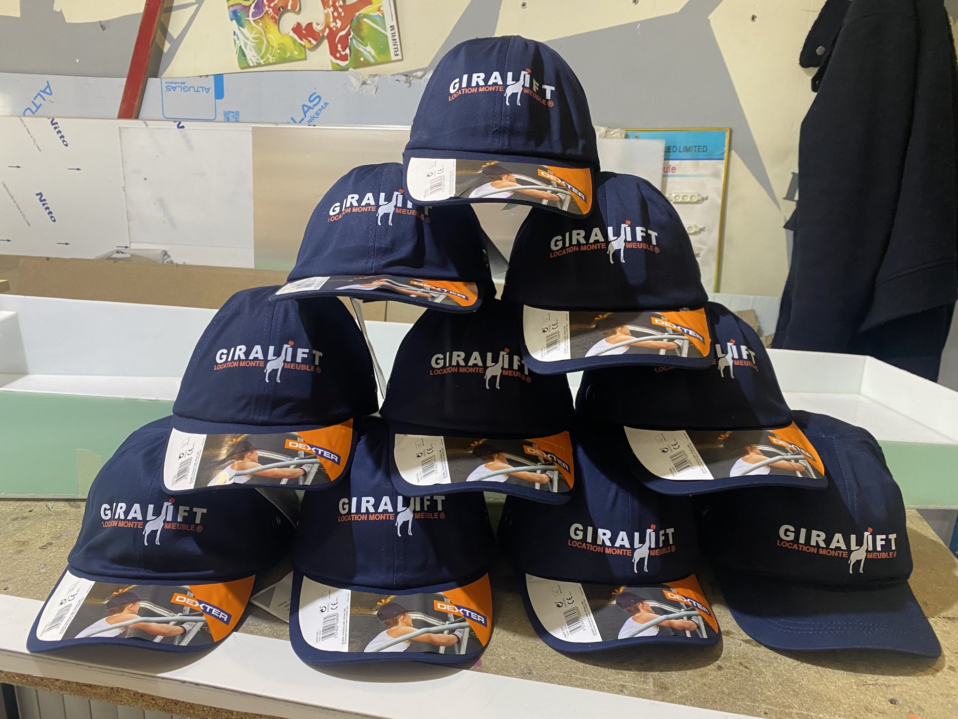 Impression logo sur casquette image 1